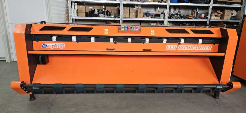 Tresač za tepihe ECO BOMBARDER